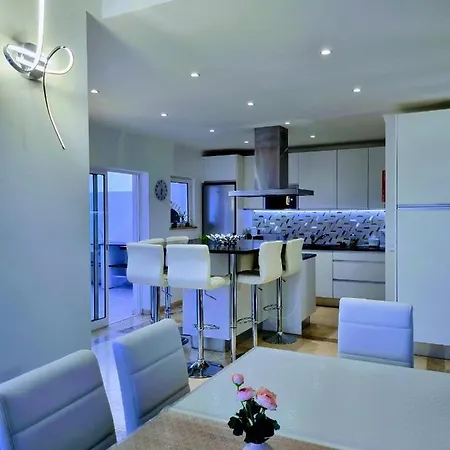 Apartamento Penthouse Rentalbufeira